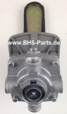 Foot Brake Valve for Mercedes Benz LP Neoplan Skyliner rep. Mercedes Benz 0014313805, A0014313805 Neoplan 110240300, 11024030099, 1102403543901 Wabco 4613072000, 4613072007