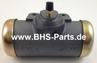 Wheel brake cylinder for Hanomag F130, F150 Mercedes Benz L, LP rep. Hanomag 535330 Mercedes Benz A0004207118, A0024202118, A0024205418, A0024206818, A0024207118, A0024209218, A0024209318, A0034208018, A0094204118